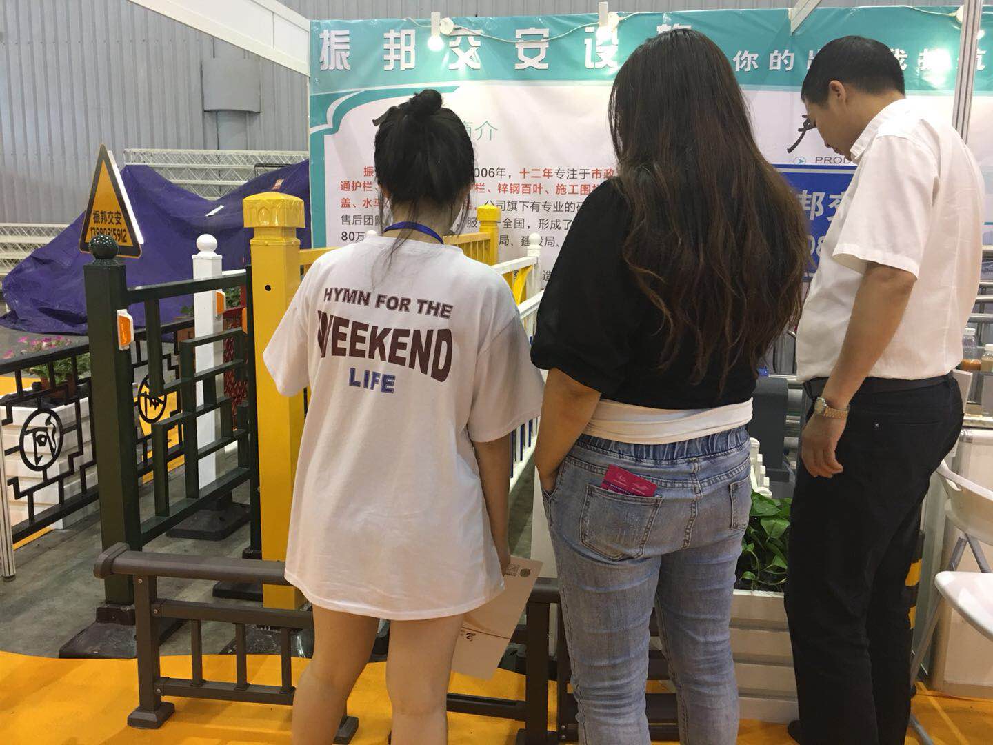 四川鋅鋼護欄