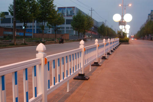 城市道路護欄